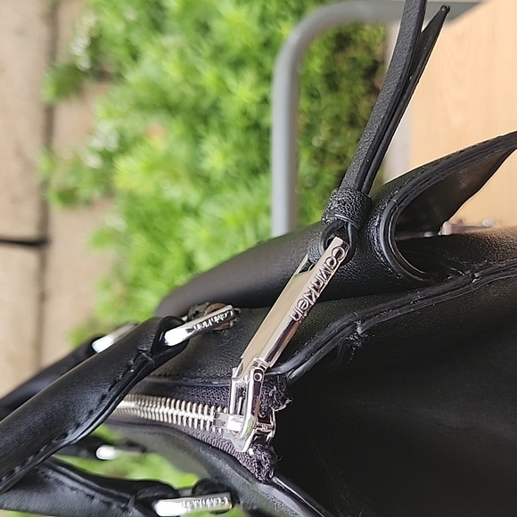 Calvin Klein Lock Black Leather Satchel - Picture 8 of 16